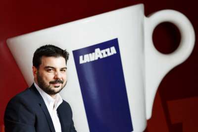 ANALISTI, COMMIS, MANAGER E TECNICI PER IL CAFF&Egrave; LAVAZZA