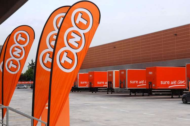 Il corriere espresso TNT cerca 1 addetto/a alle pulizie a Roma