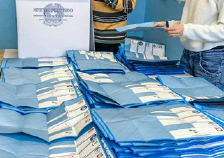 Centro logistico di Pomezia cerca addetti al confezionamento schede elettorali