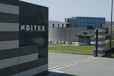 100 PER IL GRUPPO INDITEX: COMMESSE, STORE MANAGER, VETRINISTI
