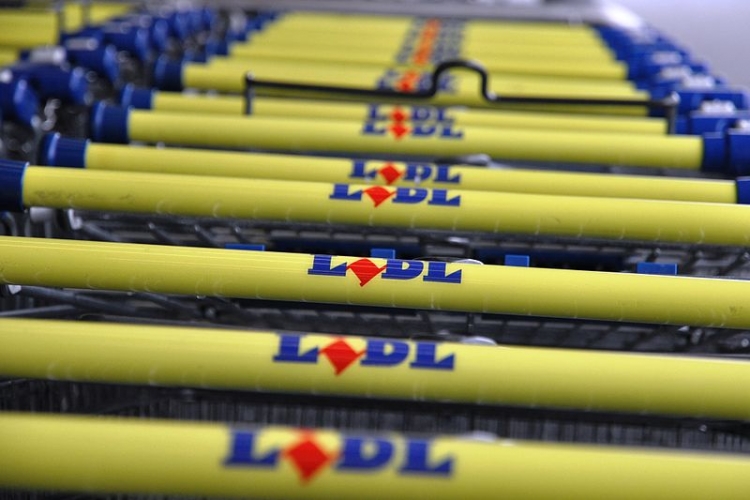 LIDL CERCA SUBITO 40 TRA ADDETTI VENDITA E CAPI FILIALE
