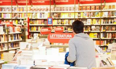 Mondadori cerca addetti vendita per le librerie di Milano
