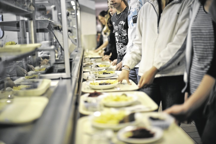 CERCANSI ADDETTI/E PER MENSA AZIENDALE A ROMA (ZONA TIBURTINA)