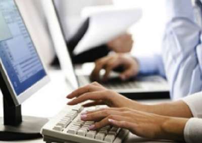 Azienda di Roma cerca operatori per assistenza e vendita ticket di viaggio per nota compagnia ferroviaria