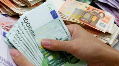 L&rsquo;Editoriale. Tutti i sondaggi favorevoli al salario minimo