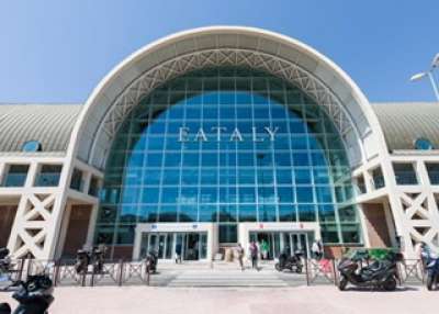 Nuove assunzioni per l&rsquo;apertura di altri Eataly. E Oscar Farinetti fa lezione alla Luiss