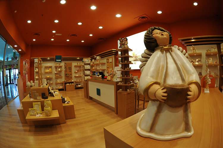 30 POSTI DA THUN (ANCHE PER IL NUOVO CENTRO COMMERCIALE AURA)