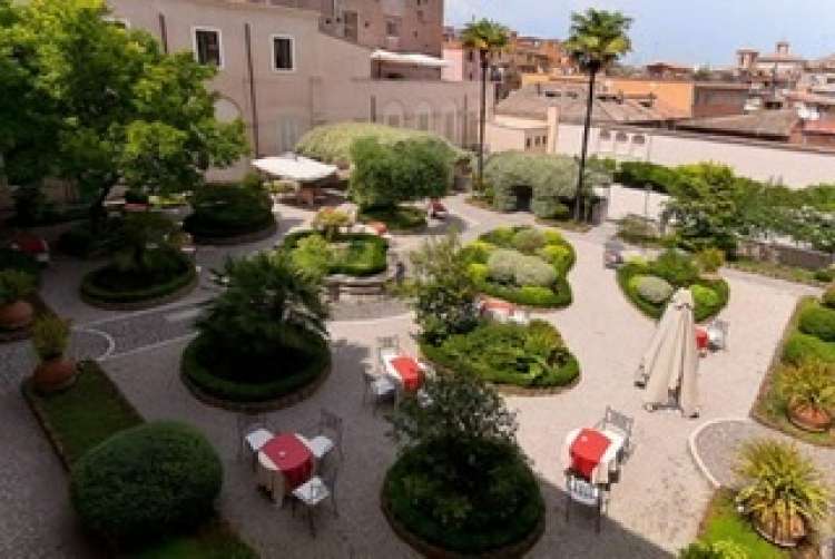 VOIhotels cerca addetti al booking a Roma e addetti ai servizi in tutte le strutture alberghiere presenti in Italia