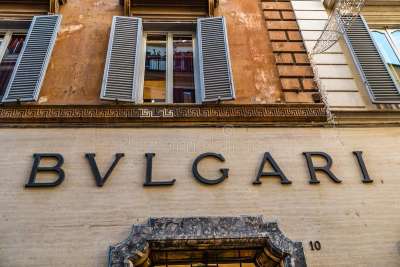 30 specialisti per Bulgari a Roma: addetti marketing, addetti Pr, progettisti
