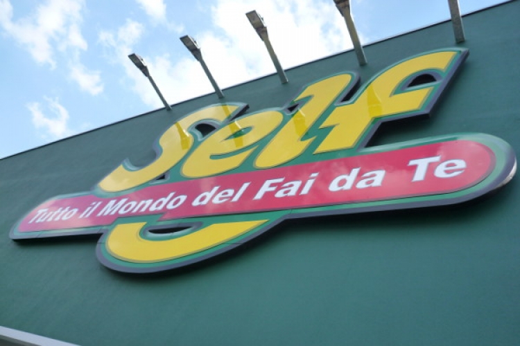 POSTI NEL FAI-DA-TE: SELF ASSUME ALLIEVI CAPO SETTORE VENDITA