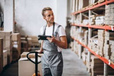 Tirocinio per 7 magazzinieri nei centri logistici di Frosinone e provincia