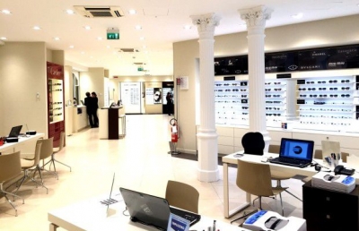 SALMOIRAGHI &amp; VIGAN&Ograve;: OTTICI, ADDETTI VENDITA, RESPONSABILI...