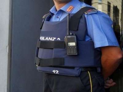 25 ASPIRANTI GUARDIE PARTICOLARI GIURATE A MILANO