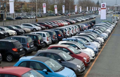 ROSATI AUTO: VENDITORI, ADDETTI PRATICHE, CALL CENTER E CONTABILE