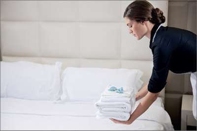 6 camerieri ai piani per struttura alberghiera di Roma