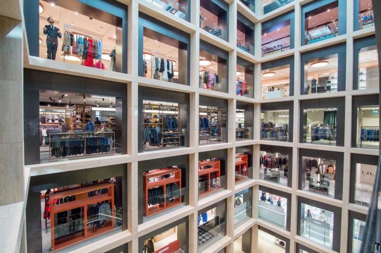 APERTO OGGI IL MAXISTORE LA RINASCENTE A ROMA. ALTRE ASSUNZIONI