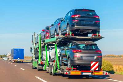 14 autisti di mezzi pesanti per consegna autoveicoli in tutta Italia