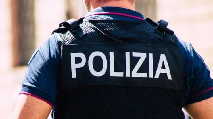 Polizia di Stato: 1.188 allievi agenti. Et&agrave; 18-26 anni, diploma, idoneit&agrave; fisica
