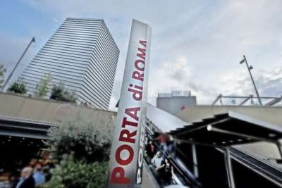 Il centro commerciale Porta di Roma seleziona addetti vendita e ristorazione&hellip; con un test