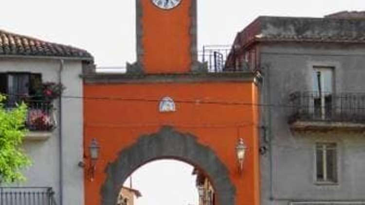 Comune in provincia di Viterbo assume funzionario amministrativo a tempo indeterminato