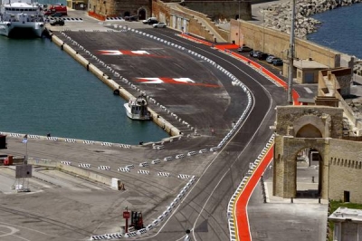 RETE AUTOSTRADE ASSUME A TEMPO INDETERMINATO