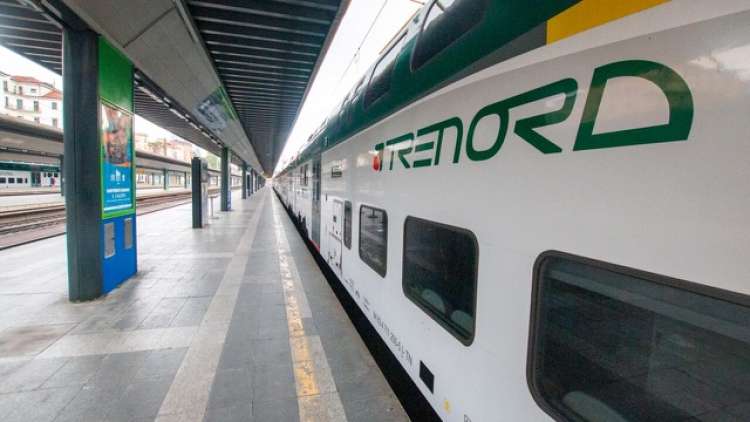 Trenord cerca addetti biglietteria pi&ugrave; controller, manutentori e project manager