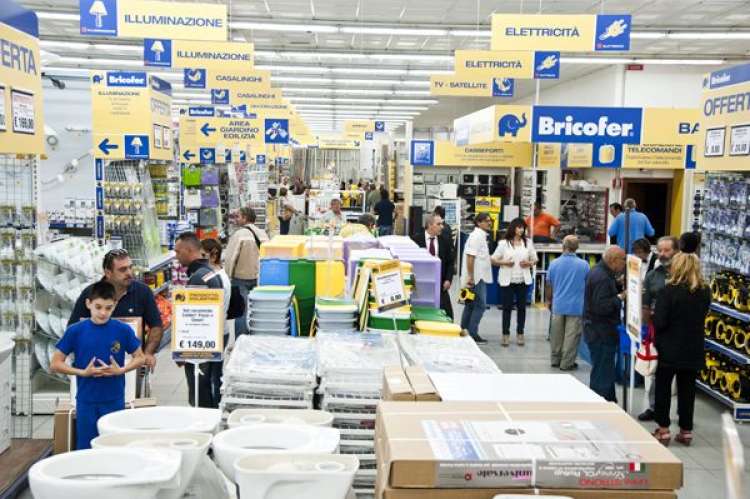 Il fai-da-te di Bricofer cerca consiglieri di vendita, magazzinieri, responsabili e direttori