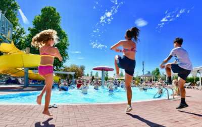 100 animatori per hotel e villaggi turistici in tutta Italia