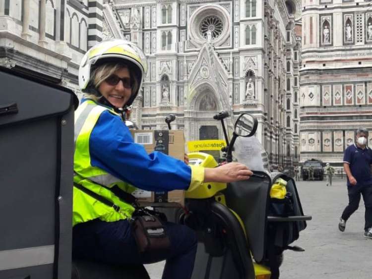Poste Italiane assume portalettere nelle Regioni del Centro-Nord Italia