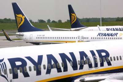 100 HOSTESS E STEWARD PER RYANAIR: TUTTE LE DATE DELLE SELEZIONI