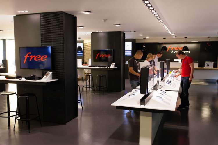 SFIDA ILIAD: 1.000 NELLE TLC. I FRANCESI ALLA CONQUISTA DELL&rsquo;ITALIA