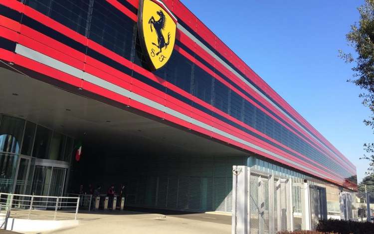 Per lo stabilimento di Maranello la Ferrari cerca 10 ingegneri