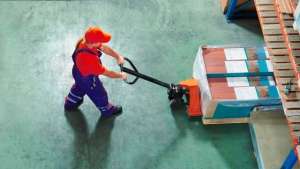 Societ&agrave; della GDO cerca facchini per i magazzini di Pomezia, Frosinone e Latina