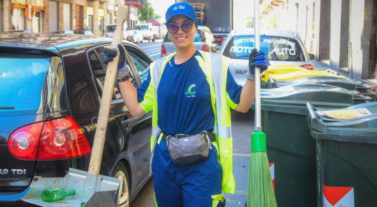 20 operatori ecologici per la raccolta e il trasporto dei rifiuti nei Comuni della Bassa Valle di Susa (TO)
