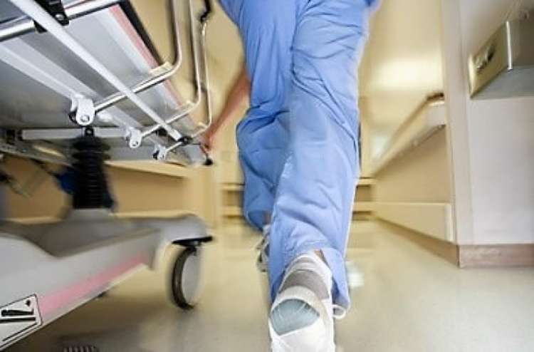 L&rsquo;Asl di Avellino cerca 54 infermieri: tutti a tempo indeterminato