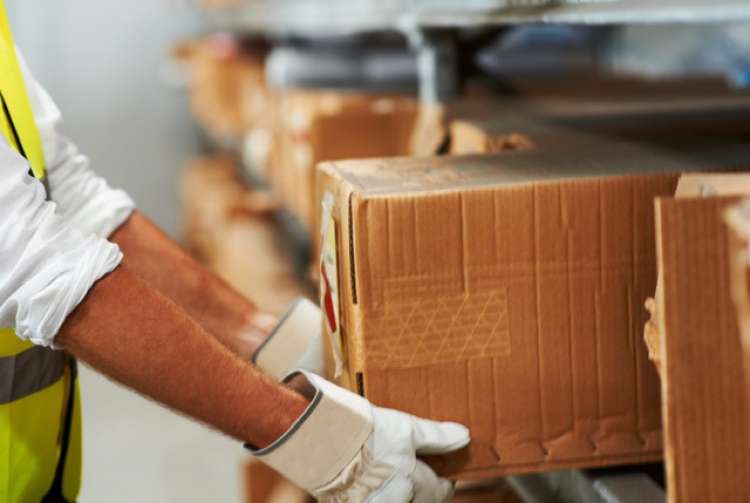 Azienda di Roma cerca facchini per trasloco uffici della Pubblica amministrazione