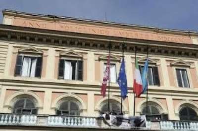 Il Policlinico Umberto I di Roma cerca addetti/e sterilizzazione strumentario chirurgico