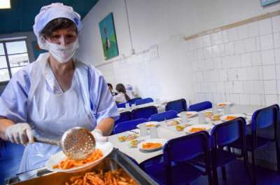 100 addetti mensa per aziende, ospedali e scuole in tutta Roma