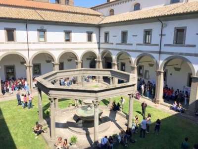 L&rsquo;Universit&agrave; della Tuscia di Viterbo cerca personale per l&rsquo;area amministrativa e tecnica