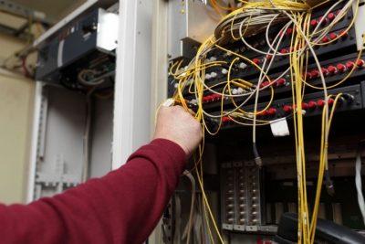 ASSISTENTI TECNICI FIBRA OTTICA PER SOCIET&Agrave; DI TELECOMUNICAZIONI