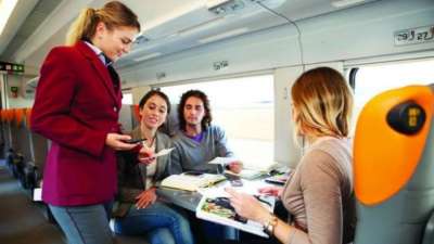 Italo treno cerca 30 hostess/steward per la sede di Napoli