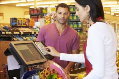 Supermercato di Roma (zona Tuscolana) assume 8 cassieri/scaffalisti