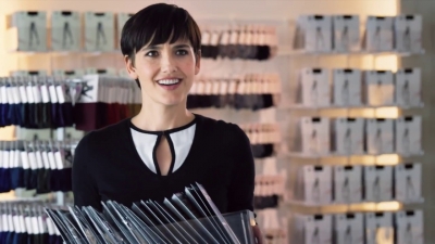 120 NEI NEGOZI CALZEDONIA: ESPERIENZA E CONOSCENZA DELLE LINGUE