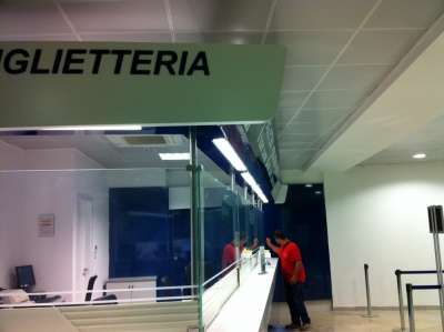 Azienda di Guidonia (RM) cerca operatori di servizi (biglietteria e pulizia locali)