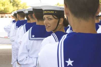 2.370 Vfp1 e Vfp4 per la Marina militare. Et&agrave; 18-30 anni. Domande entro il 28 settembre