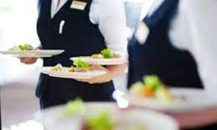 Prestigioso museo di Napoli cerca 8 addetti alla ristorazione