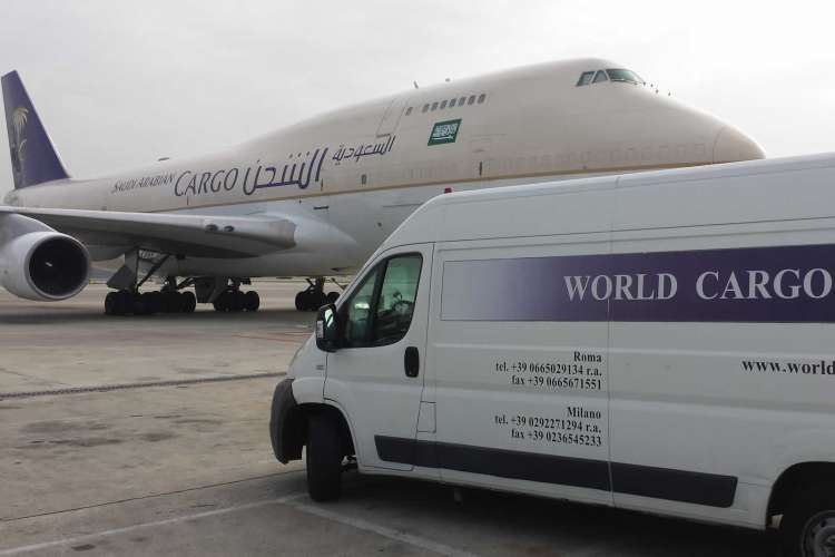 World Cargo, azienda leader nelle spedizioni internazionali, cerca personale a Roma e Milano