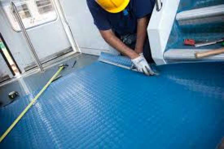 Nota compagnia ferroviaria cerca addetti alla manutenzione ferrotramviaria a Roma