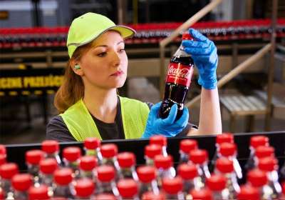 La Coca Cola cerca personale per gli stabilimenti produttivi in Italia