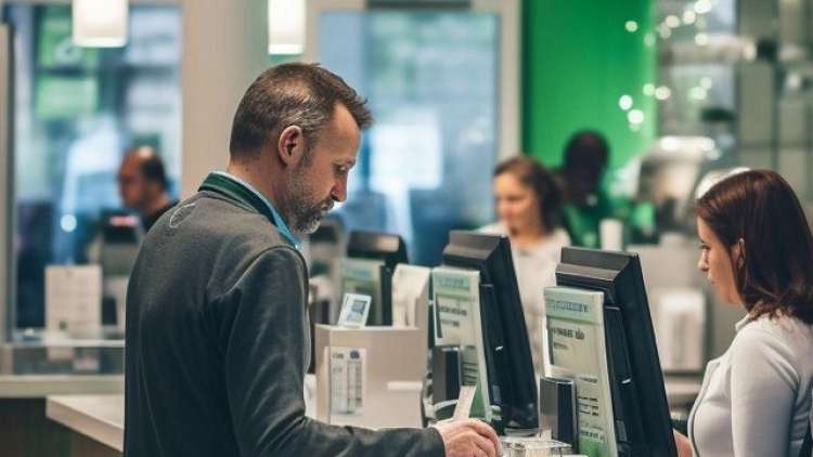 Posti in banca per addetti allo sportello anche con minima esperienza